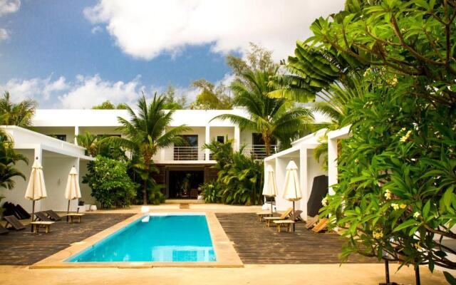 Mittali Beach Hotel