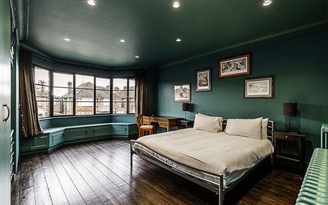 Stunning 5 Bed House in Willesden Green!