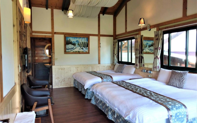 Shiyai Taoyuan B & B