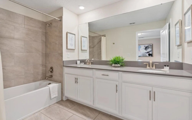 Outstanding 5bdr Disney Vacation