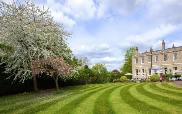 London Chigwell Prince Regent Hotel, BW Signature Collection
