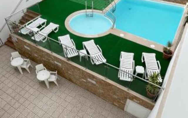 Baleeira Sol by OCvillas