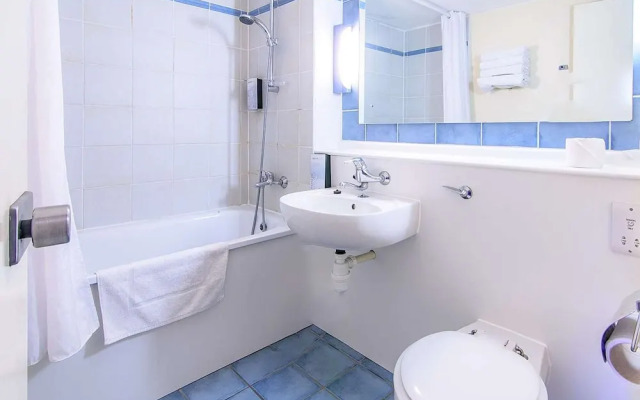 The Raceby Hotel Part of AG Collection