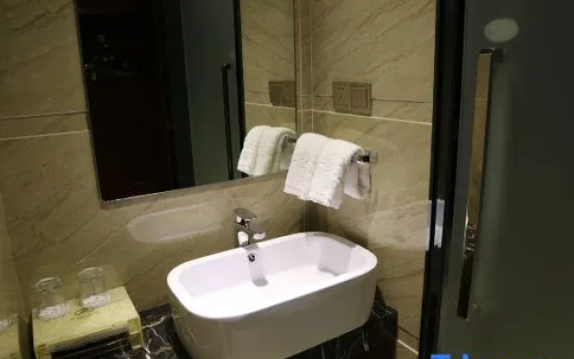 RunFeng Hotel