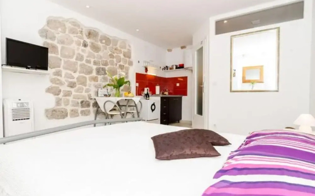 Apartment Lee Loo - Studio Apartment