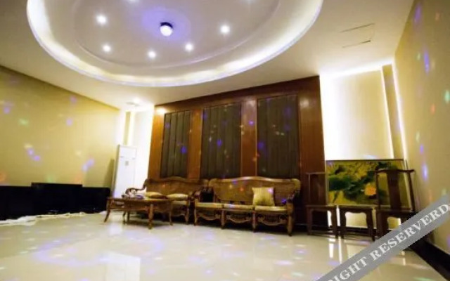 Luyi Resort Hotel