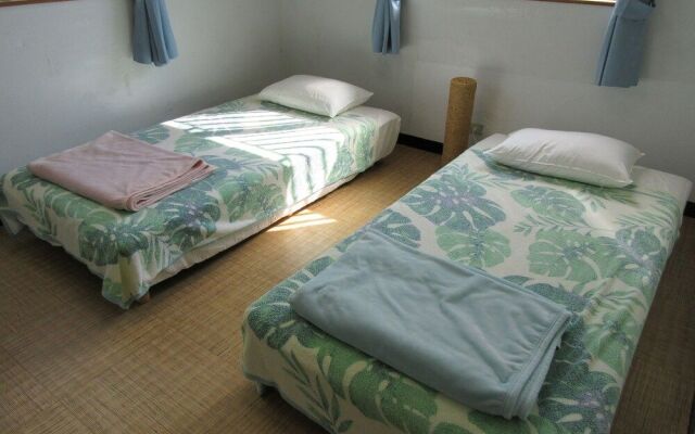 Guest House HEAD