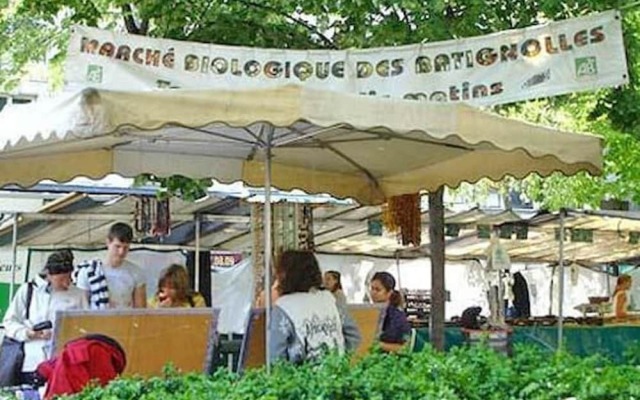 House With 4 Bedrooms in Paris, With Wifi