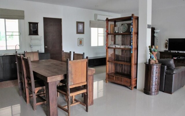 Baan Aroka Pool Villa Sea View