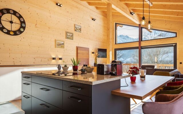 Magnificent Chalet in Niedernsill with Garden