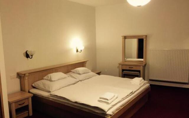 Zempléni Pitvaros Pihenő