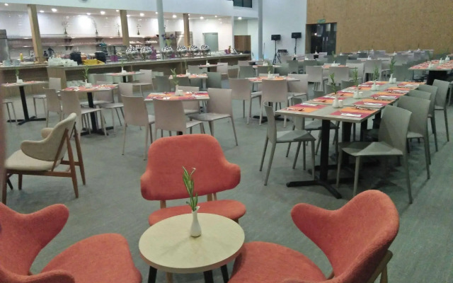 Lakeview Terrace Resort Pengerang