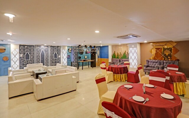 Oyo Townhouse 1082 Holidayy Inn