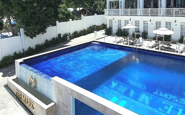The Mark Resort