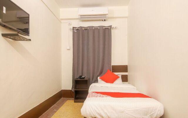 Hotel Indiraj
