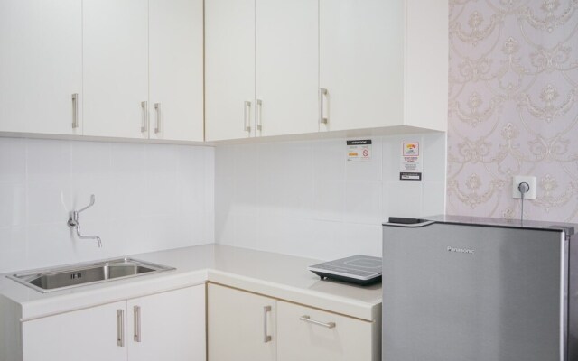 Minimalist 2BR at Emerald Bintaro Apartment
