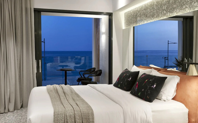 Dyo Suites