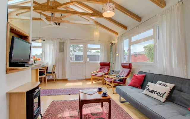 Tranquil Holiday Home in Saint Merryn With Terrace