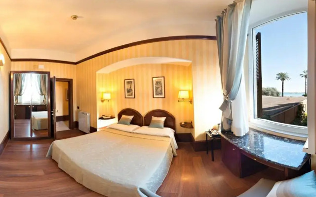 Hotel Mirò