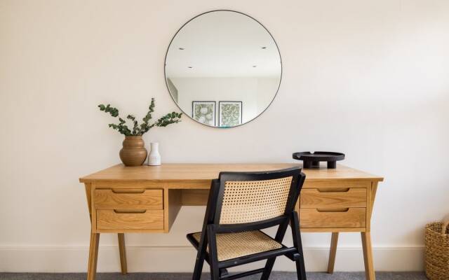 The Camberwell Nook - Lovely 5BDR House with Garden