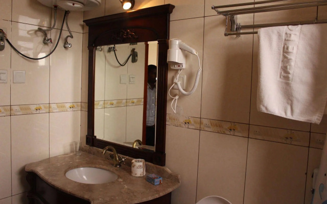 Taye Belay Hotel