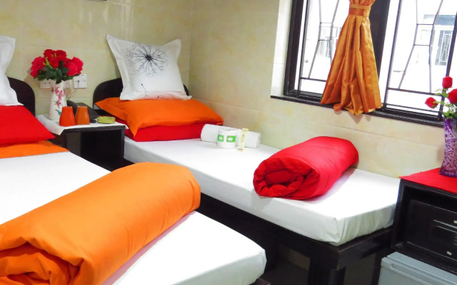 Day And Night Hotel - Hostel