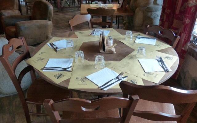 Hotel Grand Regency by JMD Group