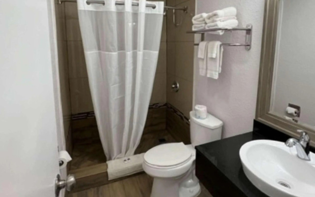 Motel 6 Orange, CA - Anaheim