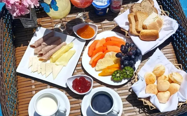 Hotel Kicharme Pontal