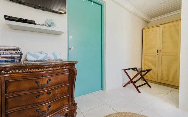 Mangel Halto Aruba one Minute Walk to Beach Apt2