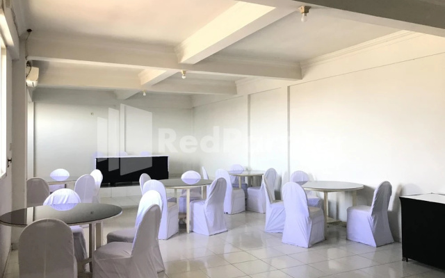 Hotel Gamary Mitra RedDoorz