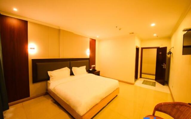 Jinhuang Hotel