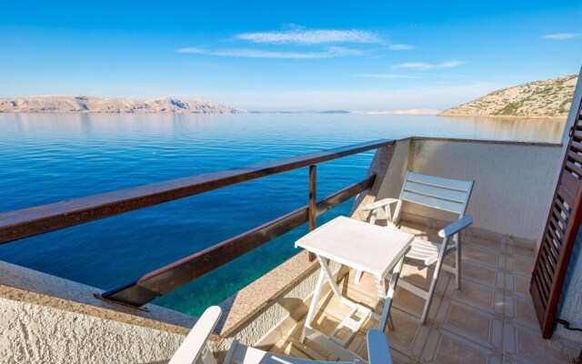 Awesome Home in Jablanac With Wifi and 2 Bedrooms