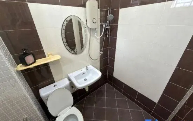 Taman Banang Ria Simple Homestay