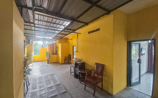 OYO 3895 D'Luck Homestay