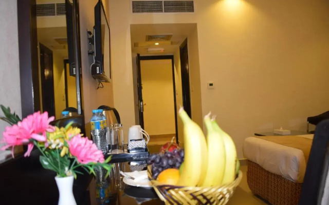 Palm Beach Hotel