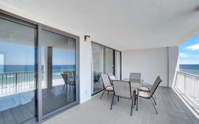 Pelican Pointe 805