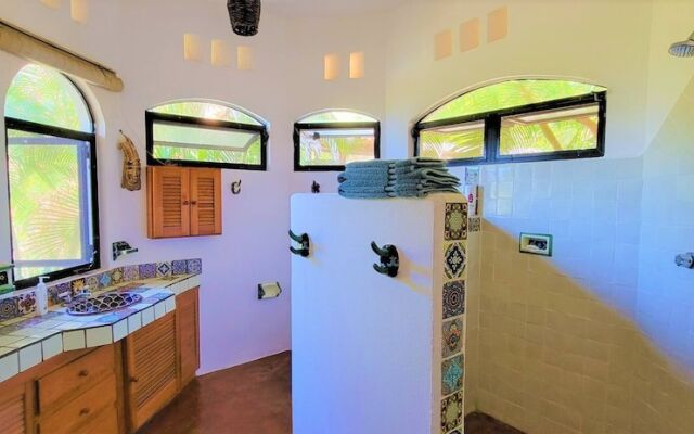 Close To Puerto Escondido Beachfront - Casa Wahaka