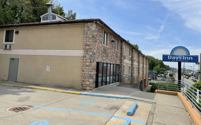 Days Inn By Wyndham Jersey City / NYC Area