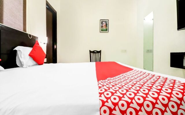 OYO 22833 Laalmati Castle