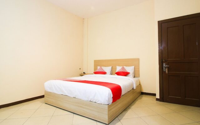 OYO 1025 Hotel Intan