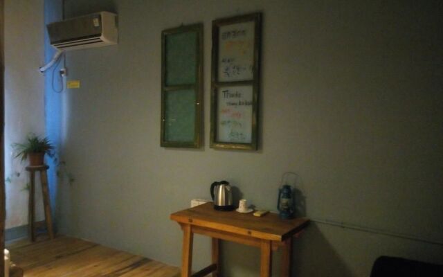 Spring Hostel - Zhangjiajie City