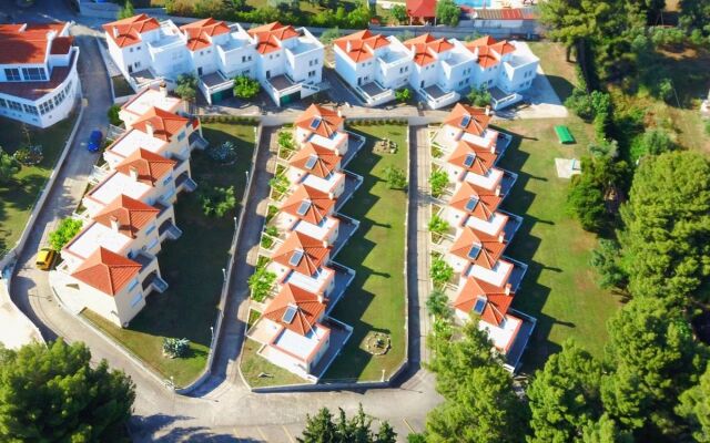 Sithonia Lodge Holiday Homes