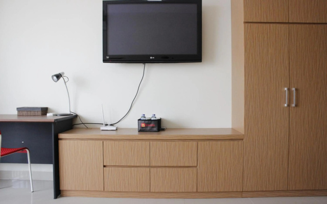 Compact Studio Room at Beverly Dago Apartment Near Itb – Guest Rooms – Bandung