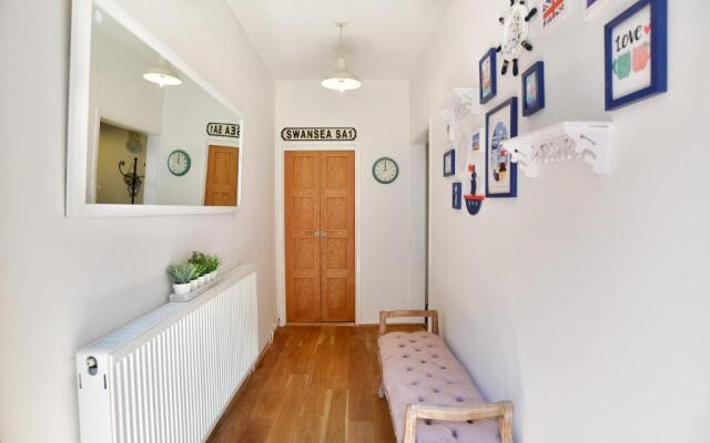 31 Cambrian Place, Swansea - Guest Homes