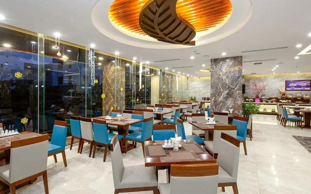 Aria Grand Hotel  Apartments