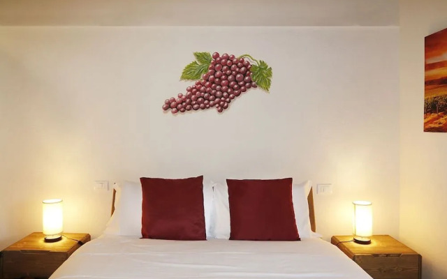 Smart Rooms & Restaurant