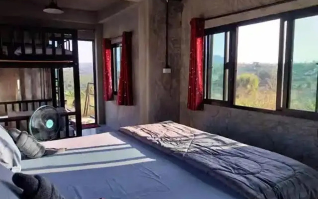 Yellowstone Cheewa View