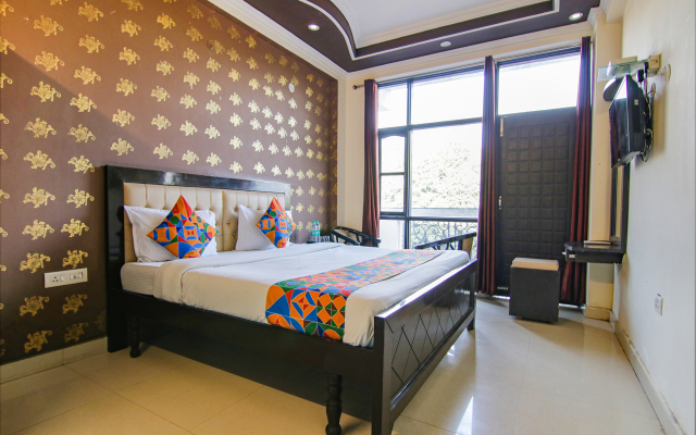 Fabhotel City Palace