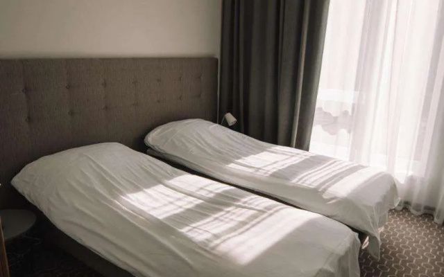 Merepargi ApartHotel & Cafe